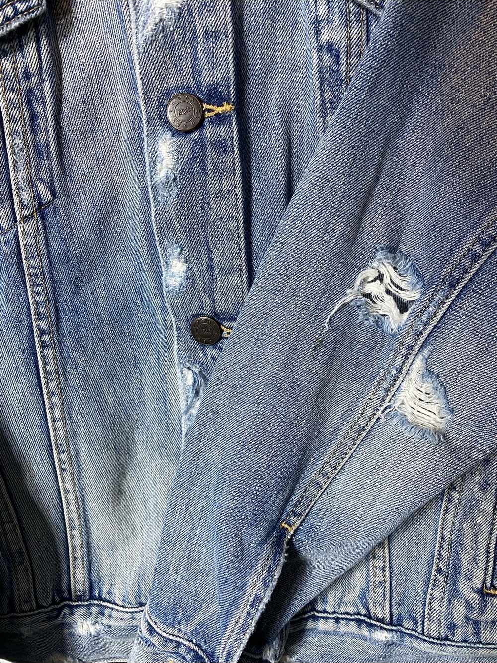 Able Jean Jacket Distressed - Picture 6 of 8